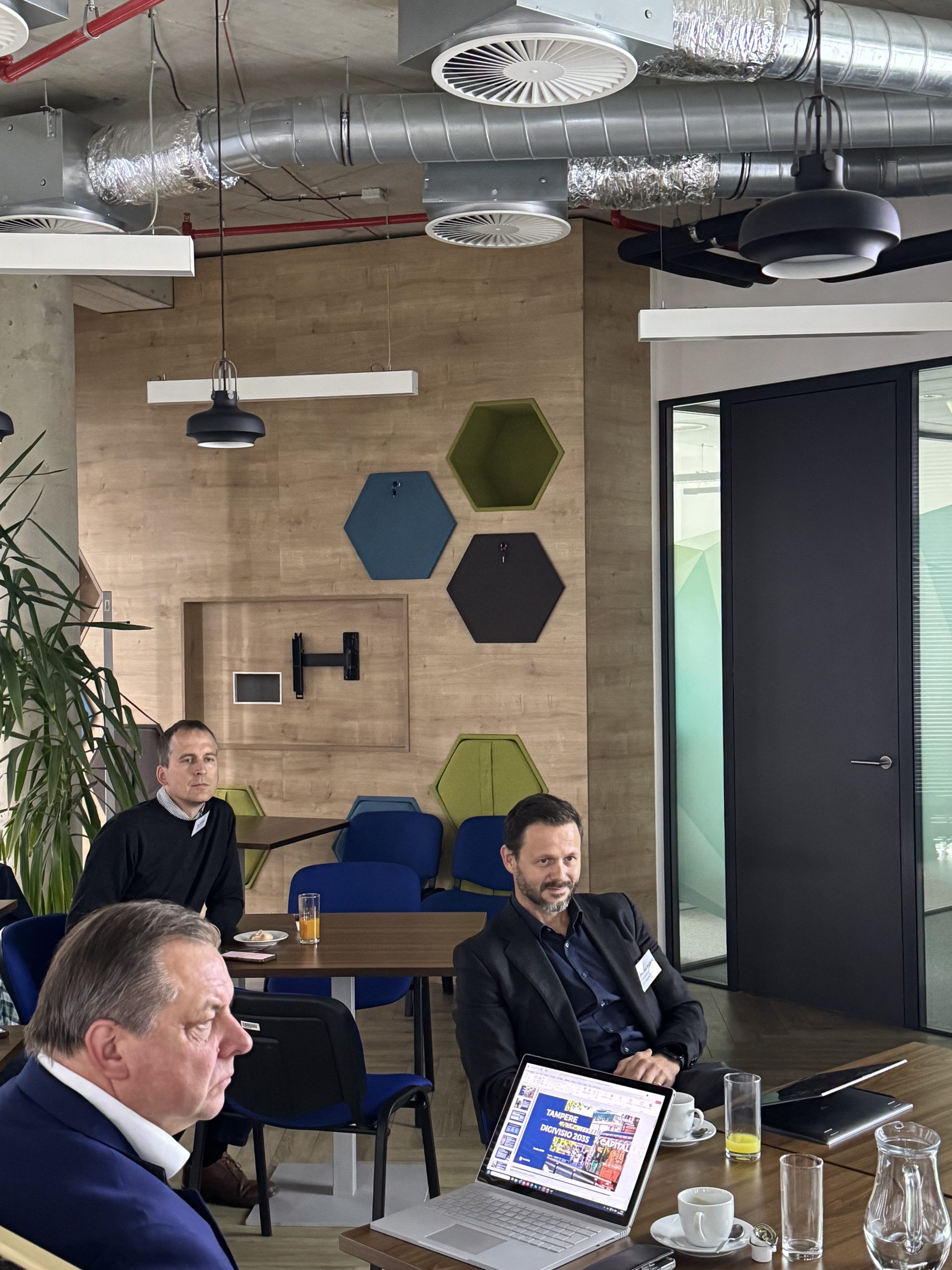 FutuRegio Hub propojuje experty napříč obory