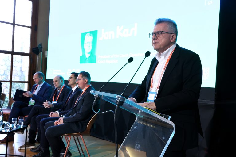 Experti společně hledali odpovědi na otázky dostupnosti bydlení