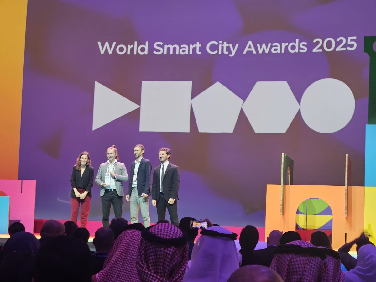 Předávání významného ocenění Green Exhibitor Award na Smart City Expo 2025 v Barceloně