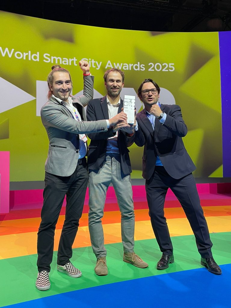 Předávání významného ocenění Green Exhibitor Award na Smart City Expo 2025 v Barceloně