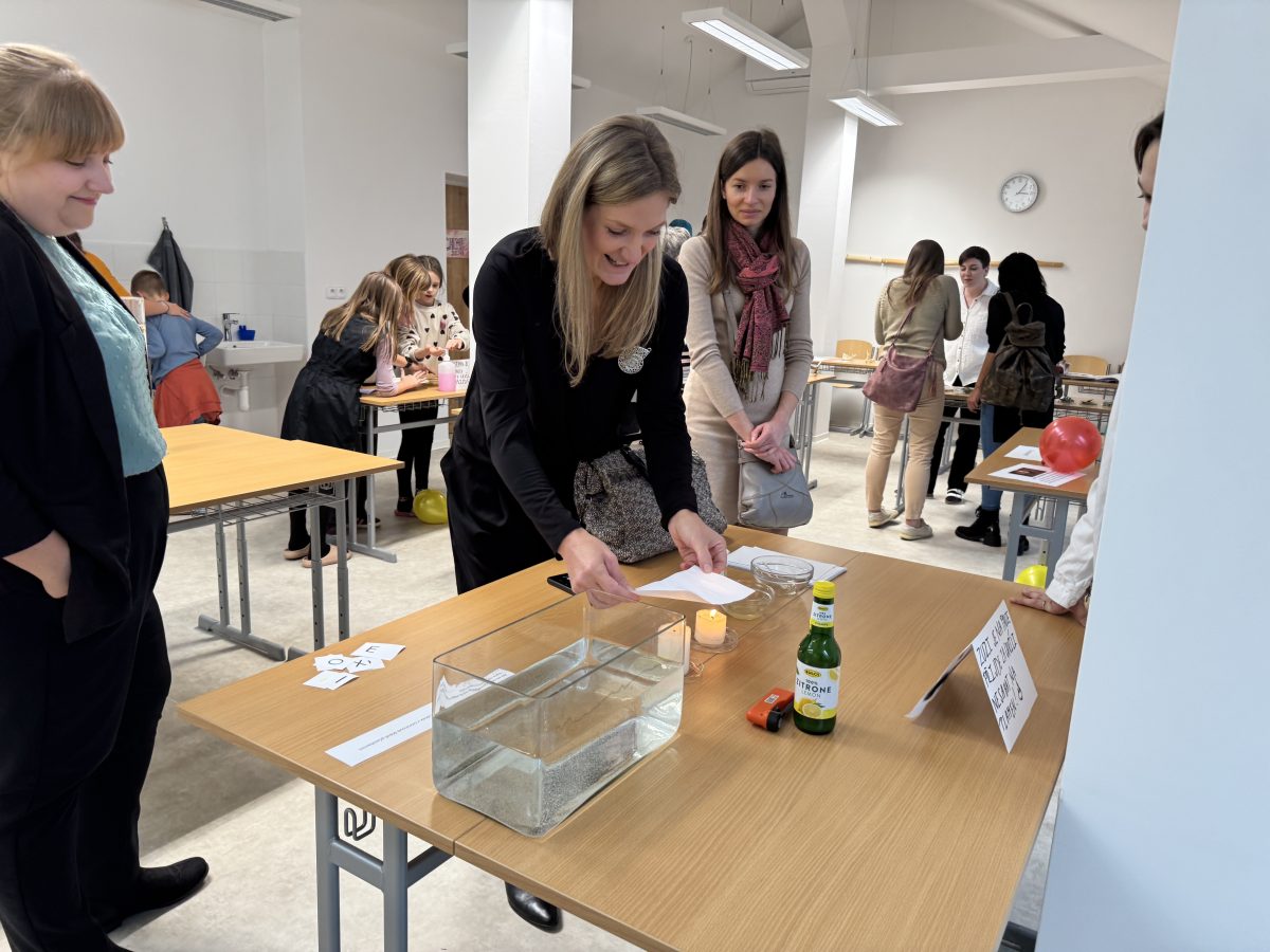 Slavnostní otevření nových učeben Waldorfské školy Dobromysl