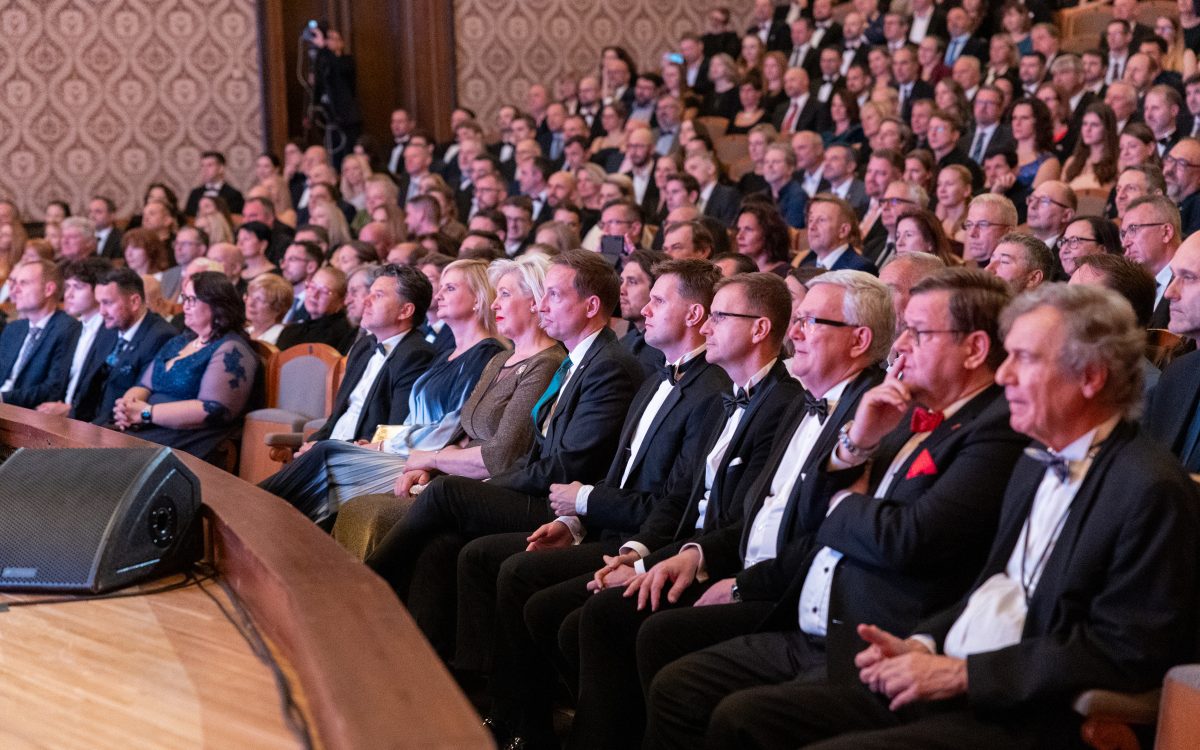 V hledišti i na pódiu se potkaly největší esa architektury