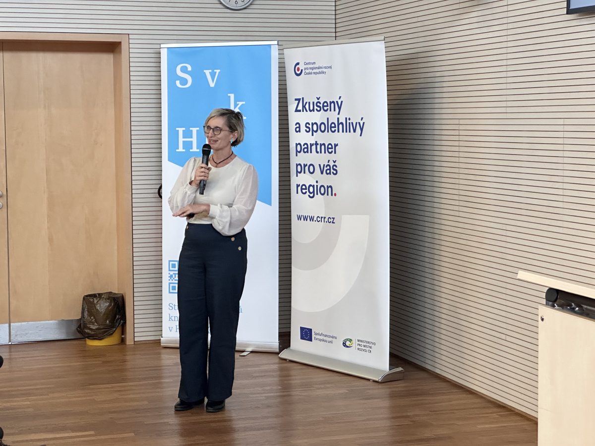 konference Efektivní a udržitelný rozvoj obcí a měst, která proběhla v Hradci Králové