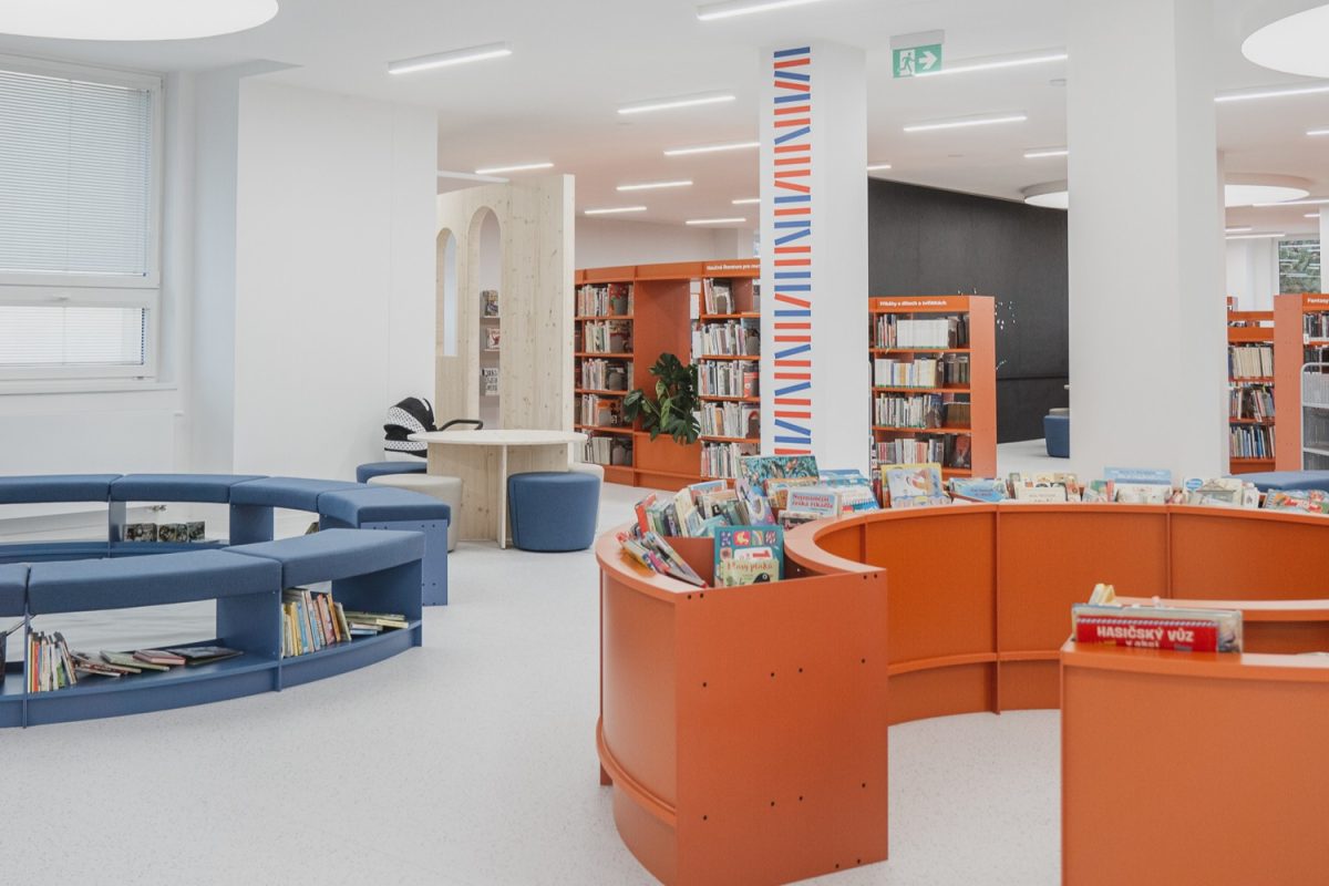 díky evropským fondům IROP se podařilo kompletně zrekonstruovat žďárskou Knihovnu Matěje Josefa Sychry