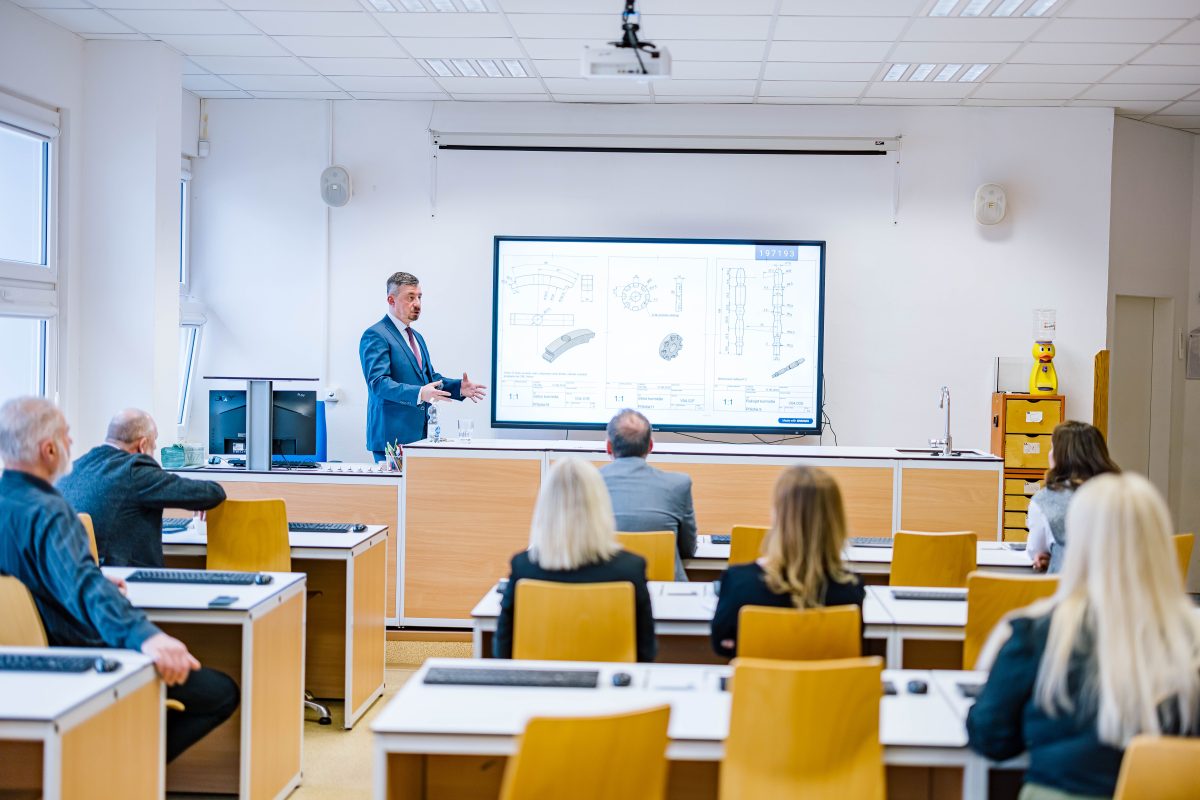 Výuka s moderními technologiemi na ZŠ Tomáše Šobra