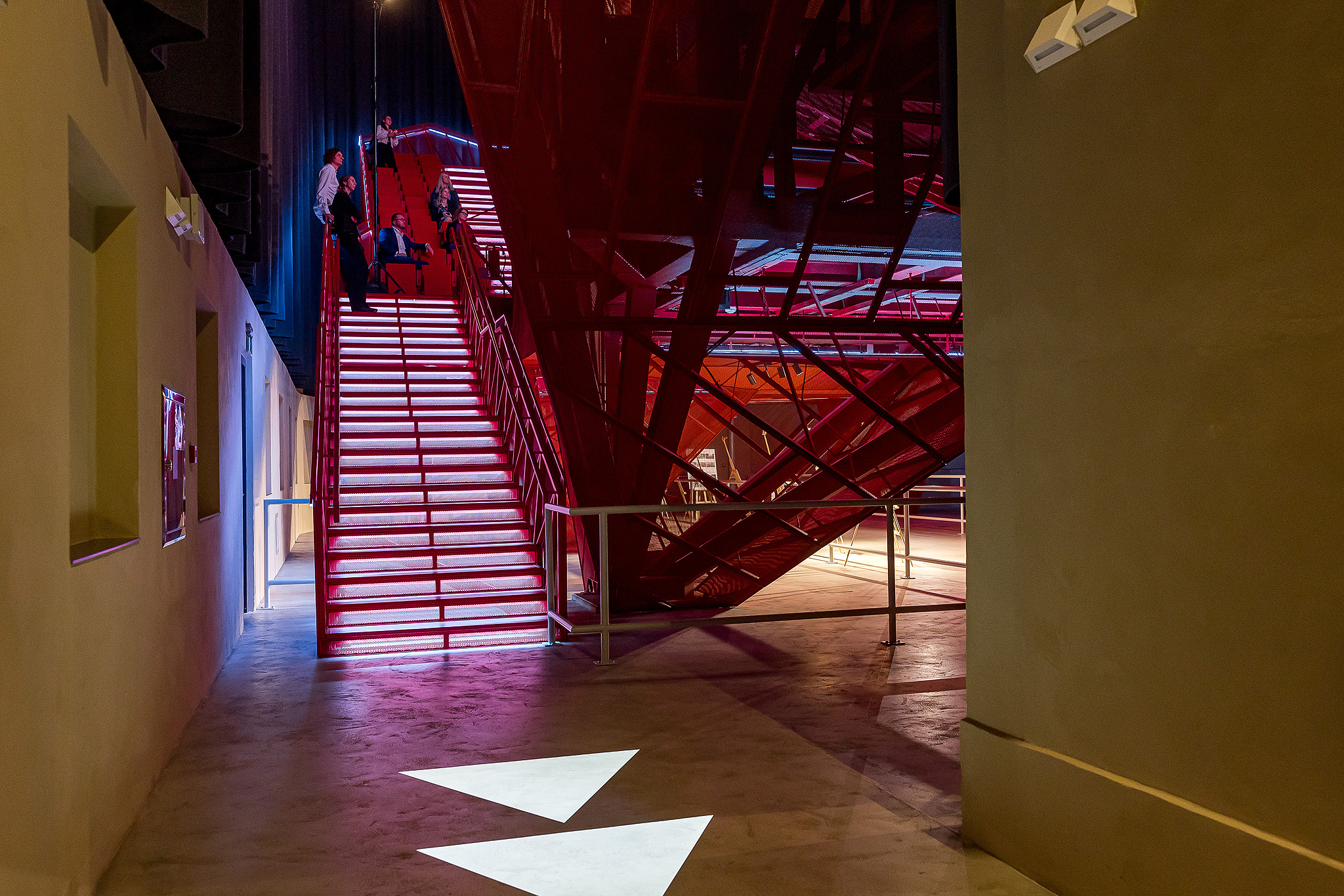 Moderní interiér Císařských lázní v Karlových Varech