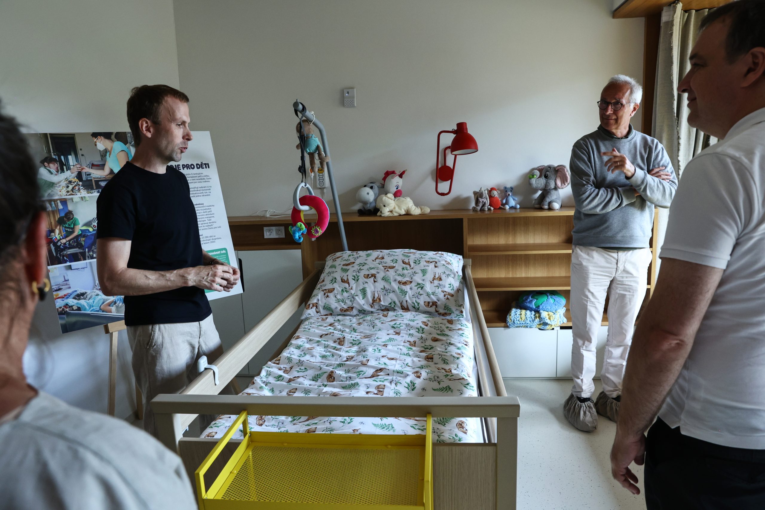 Projekt symbolizuje propojení funkčního designu a potřeby vytvořit útočiště pro důstojný konec života. Foto: Ondřej Besperát