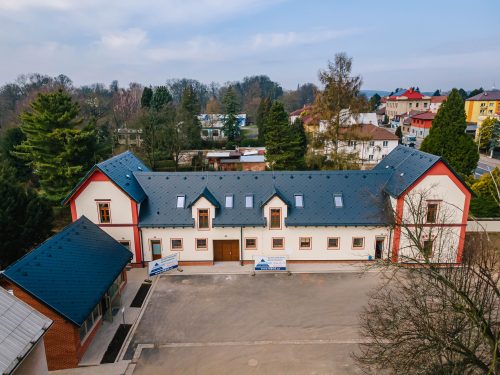 Zmodernizovaný areál školního statku v Kostelci nad Orlicí
