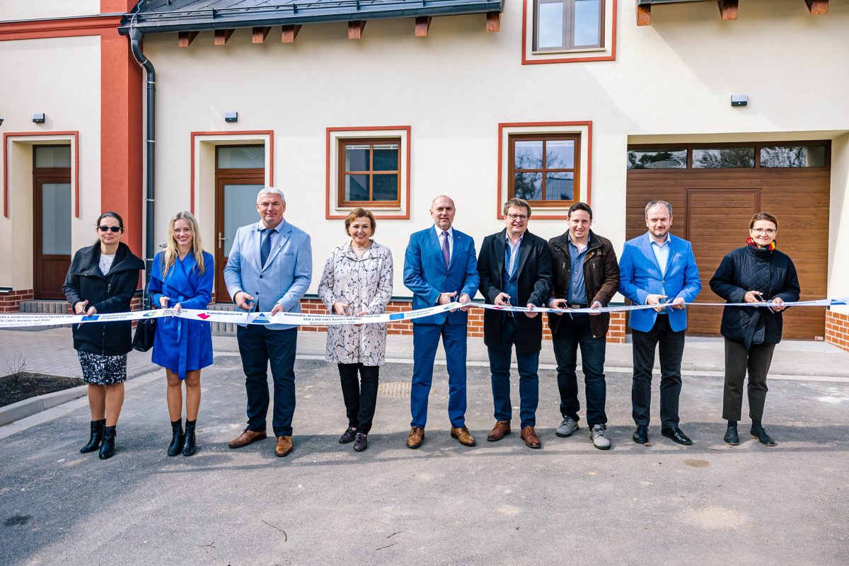 Slavnostní otevření zmodernizovaného areálu školního statku v Kostelci nad Orlicí