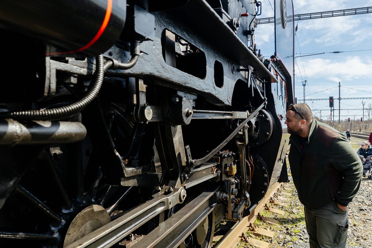 Historická parní lokomotiva Ušatá