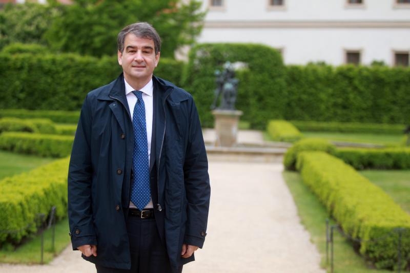 Evropský komisař pro soudržnost a reformy Raffaele Fitto navštívil Česko.