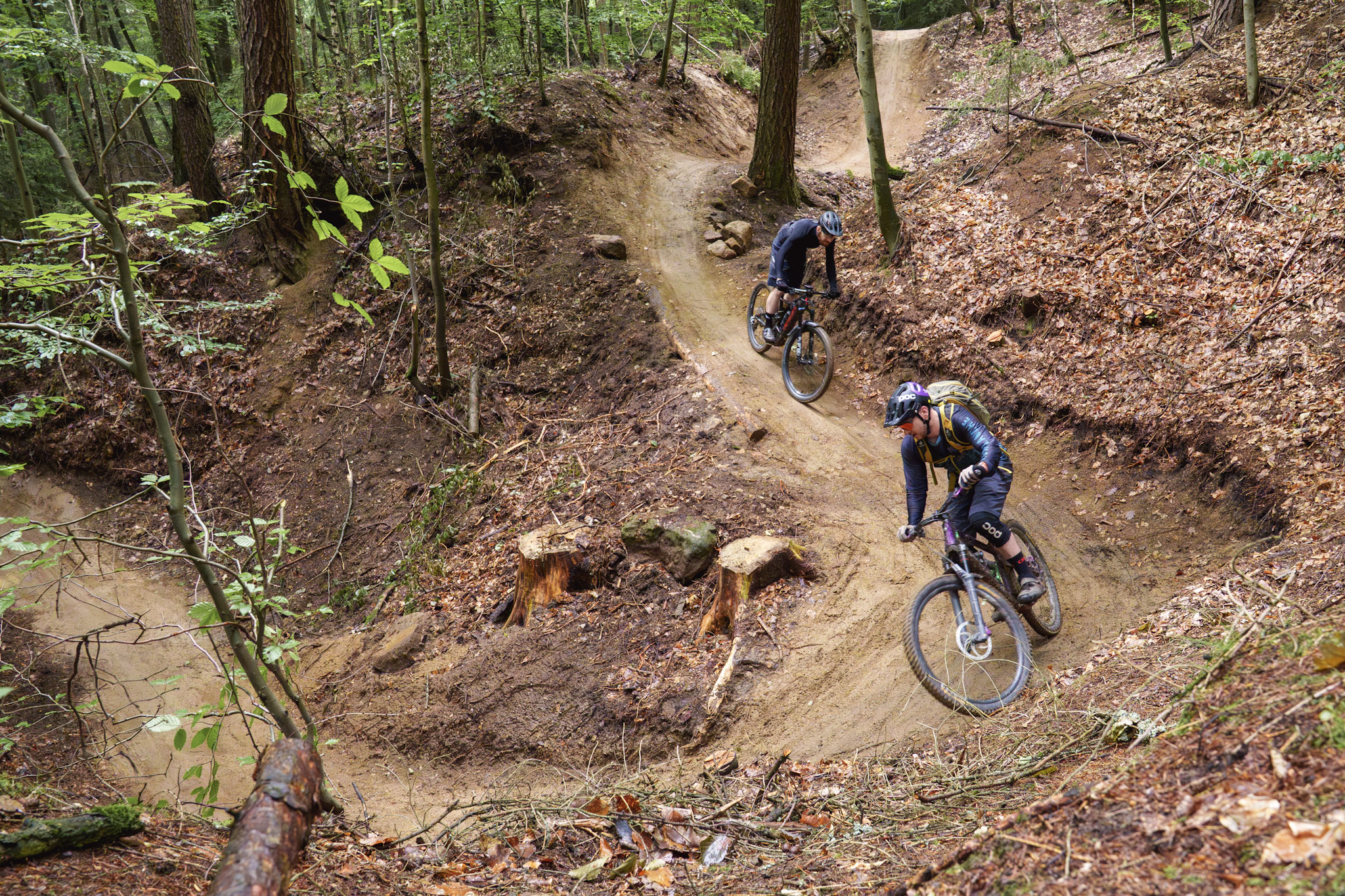 První trasy projektu Borderland Trails jsou otevřené. Po dokončení nabídne přeshraniční areál přibližně 35 kilometrů trailů pro začátečníky i zkušené.